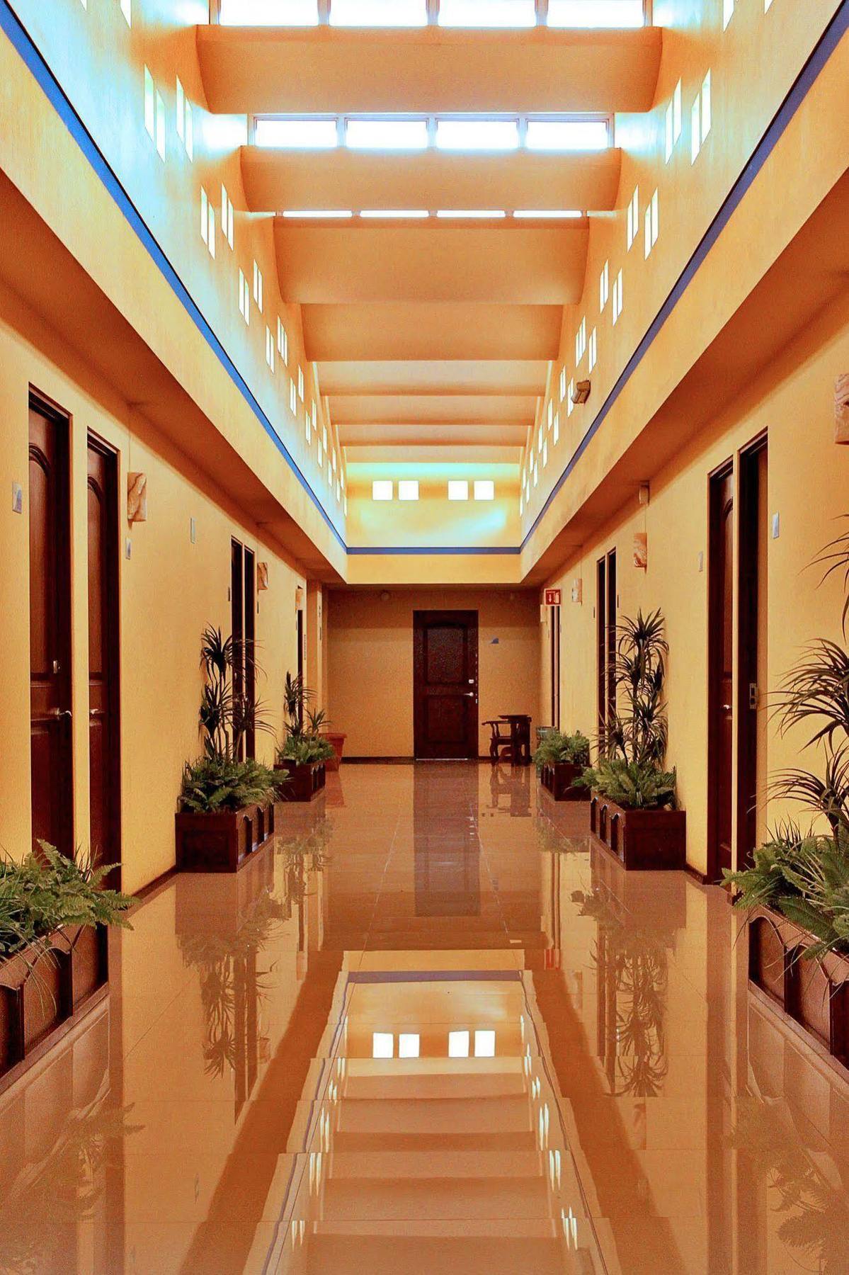 Hotel Cr Tehuacan Tehuacán Exterior foto